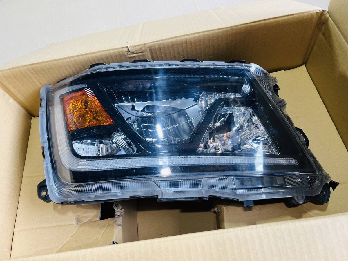 【お得，新作】 d79 日野 プロフィア レンジャー LED ヘッドライト 右(ヘッドライト)｜売買されたオークション情報、yahooの商品情報をアーカイブ公開 - オークファン ライト