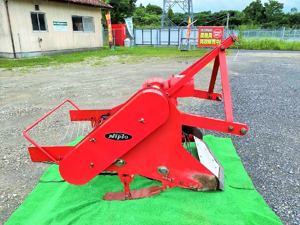 ☆◇値下げ交渉可能◇ニプロ 掘取機 D-65A 甘藷 サトイモ 里芋 掘り