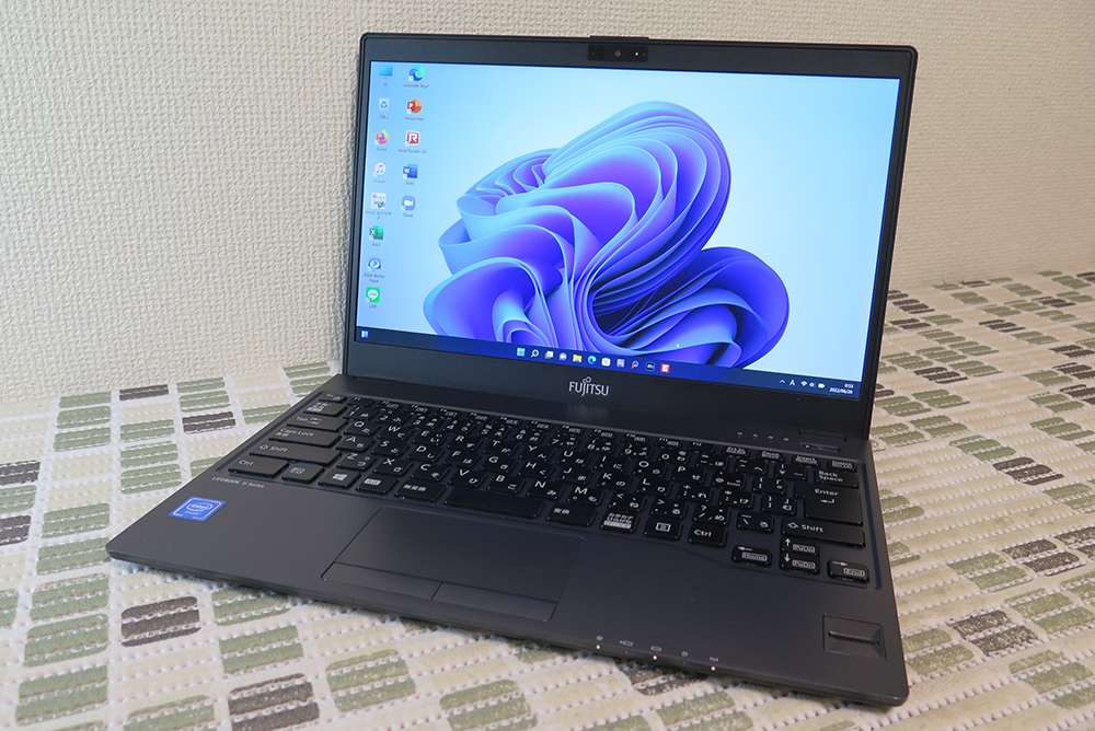 Office2021搭載！超軽799g！2018製LIFEBOOK : U938⁄S V（2019年春