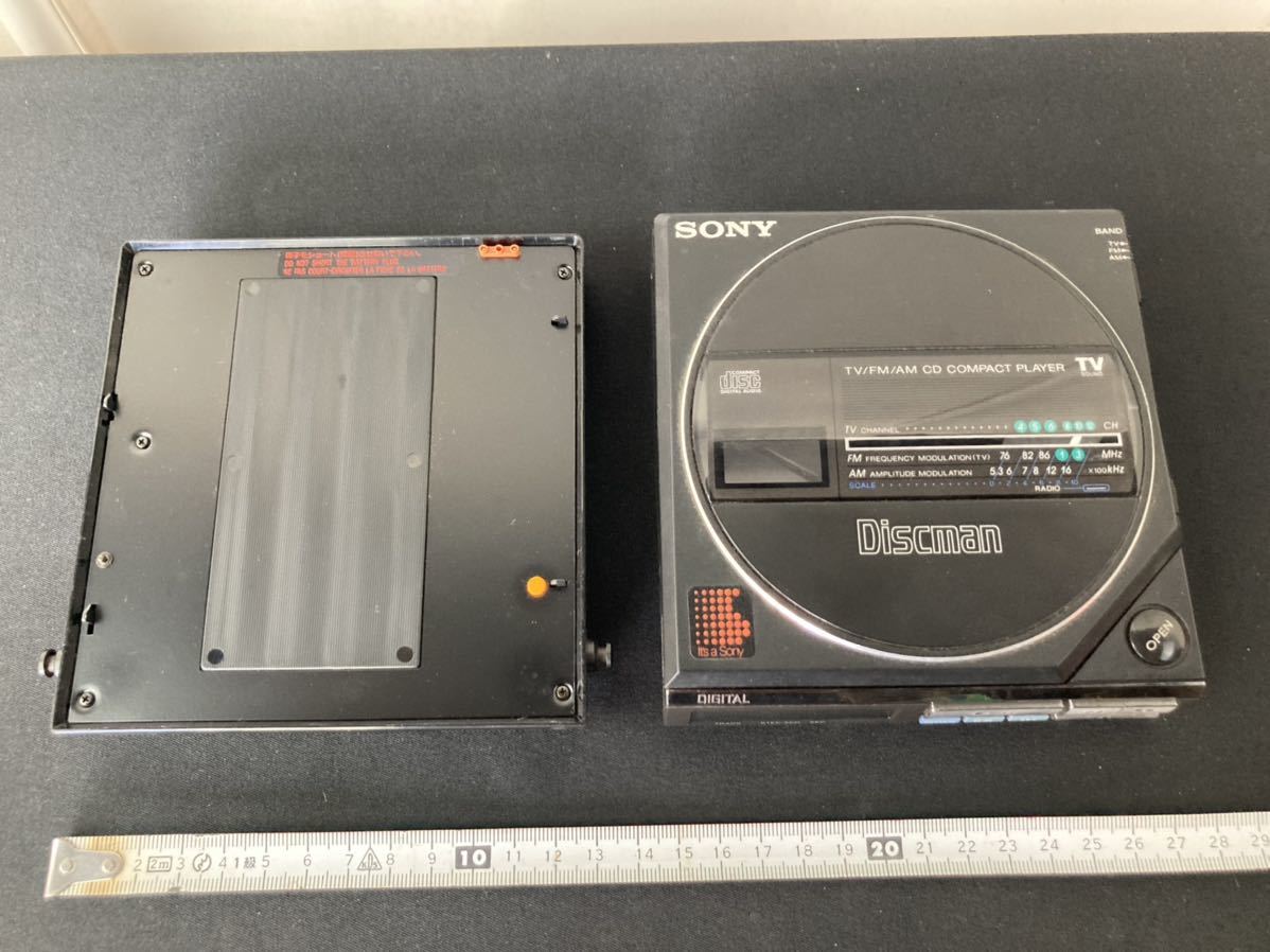 d*9様 【ジャンク品】SONY ディスクマン D-55T SONY Discman D-55T ソニー ディスクマン 希少 Sony ポータブルCD D-55