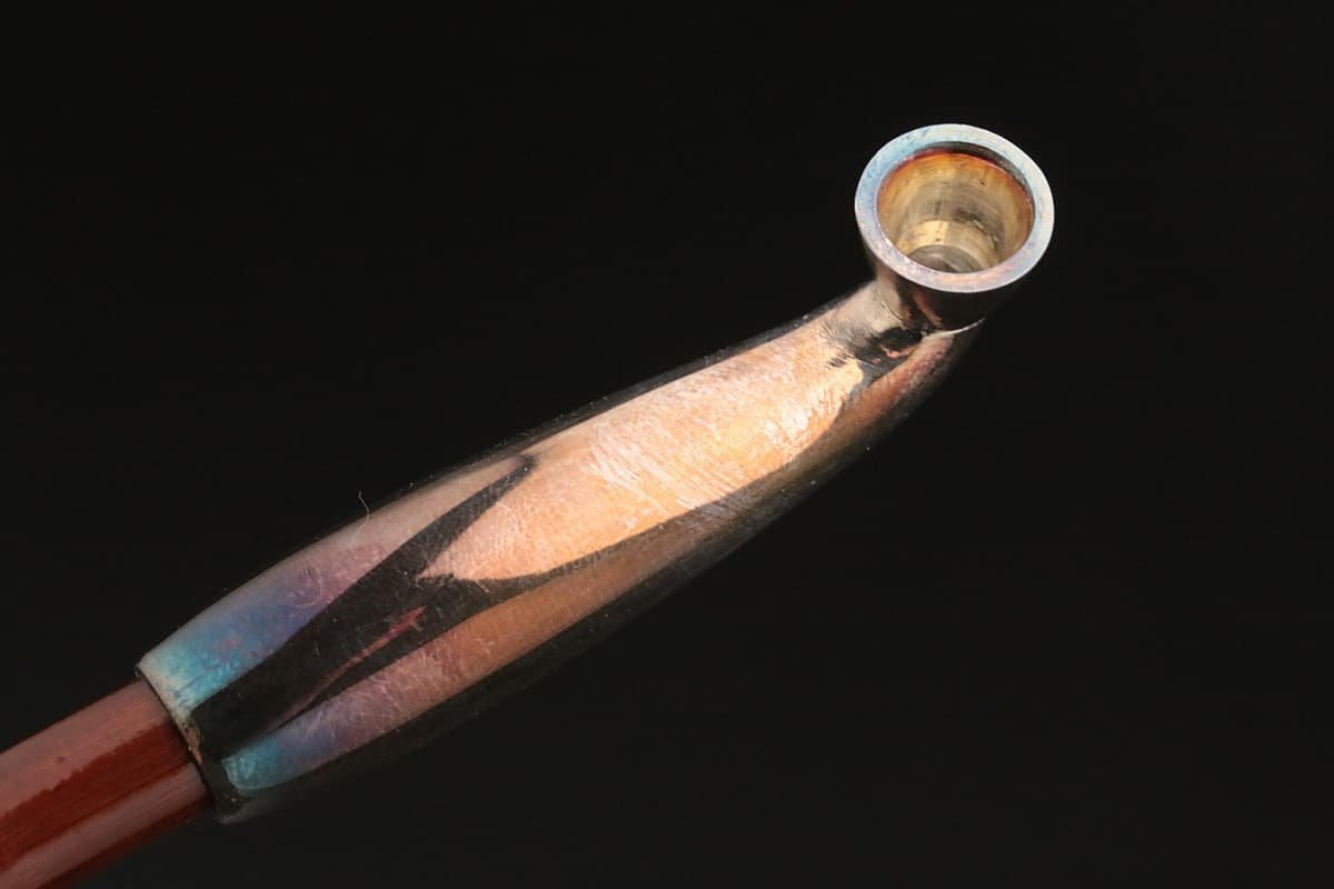 EE076 【長谷川豊月 作】純銀煙管 全長22.5cm 重60g 純銀刻 共箱附 