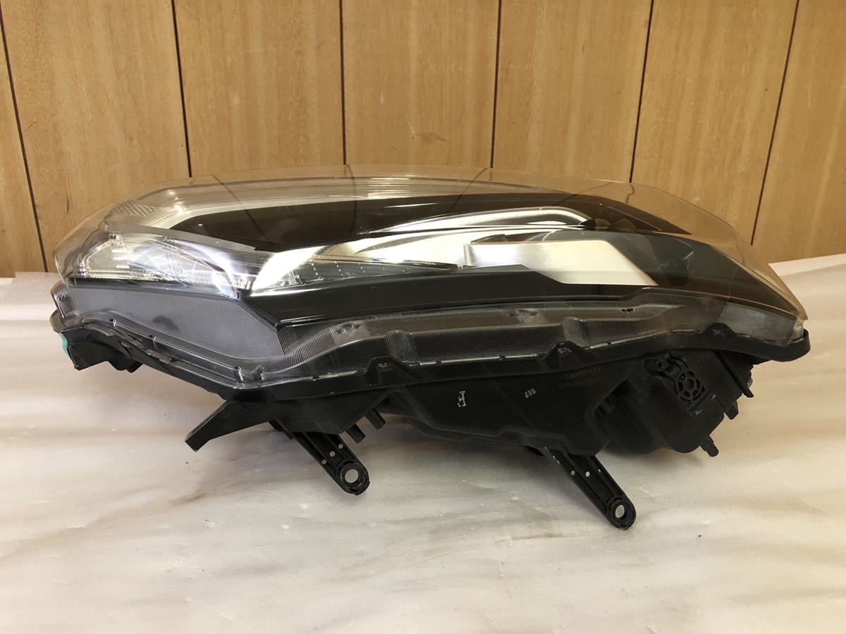 日産 エクストレイル T32 前期 純正 右 LED ヘッドライト 打刻F KOITO 