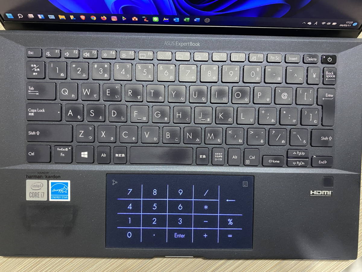 ASUS ExpertBook B9◆第10世代Core i7◆メモリ16GB 送料無料！ASUS ExpertBook B9 第10世代core-i7 メモリ16GB SSD1TB