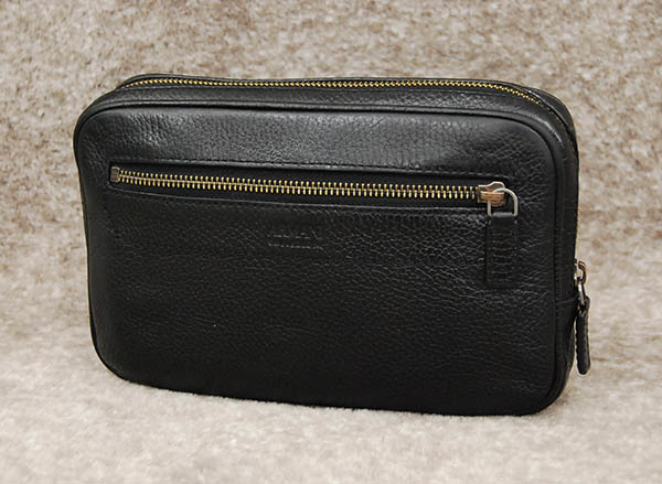 【安い，新品】 トルコ製 ジョルジオアルマーニ ARMANI COLLEZIONI 極上の牛シボ革 レザークラッチバッグ/セカンドバッグ 持ち手付き 黒(アルマーニ)｜売買されたオークション情報、yahooの商品情報をアーカイブ その他