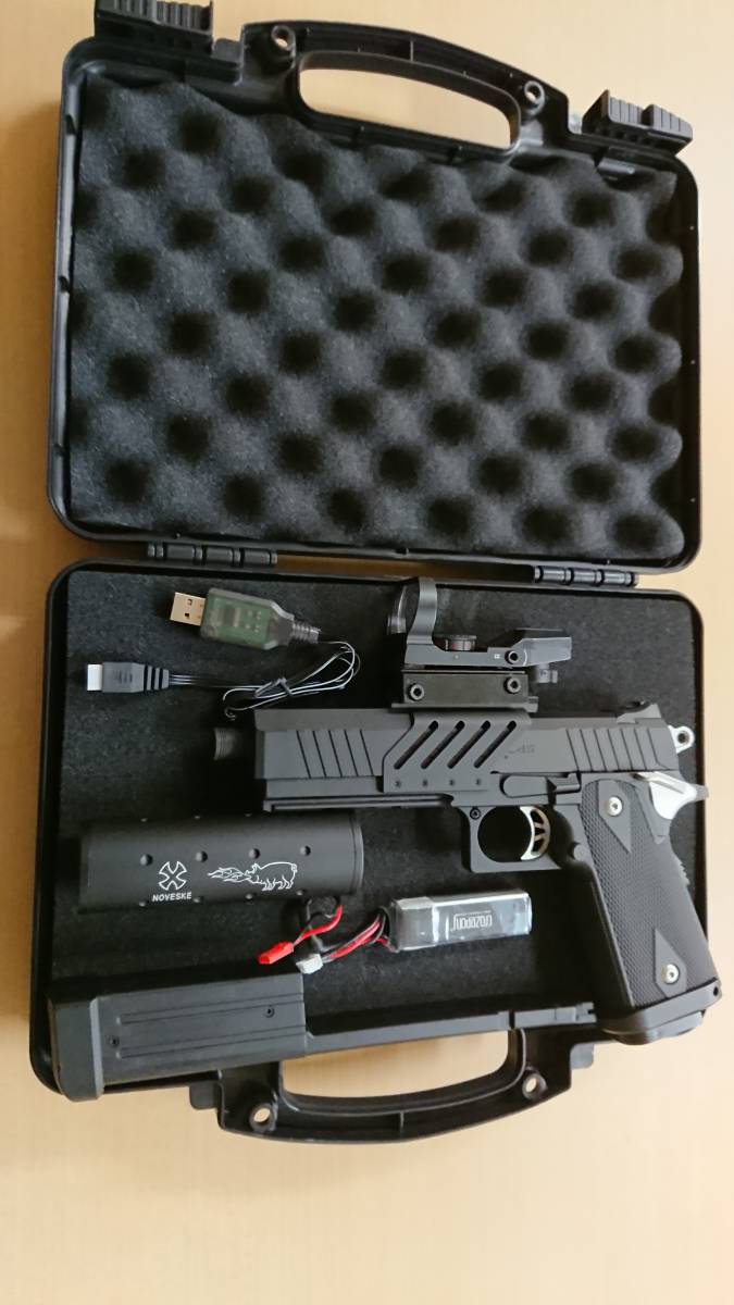 美品・東京マルイ Hi-CAPA E （ハイキャパ）カスタム トイガン 電動