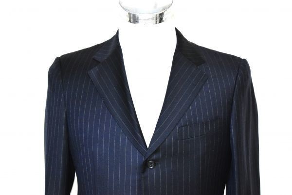 Paul Stuart × NIKKEI THE MAGAZINE MODELトロピカルストライプスーツ magazine掲載GLOBAL Nikkei 品格と快適性が融合したビジネス SUIT 極上シルク混生地ネイビー 極美品☆ポールスチュアート×ロロピアーナ社 0 MEN'S チェンジ