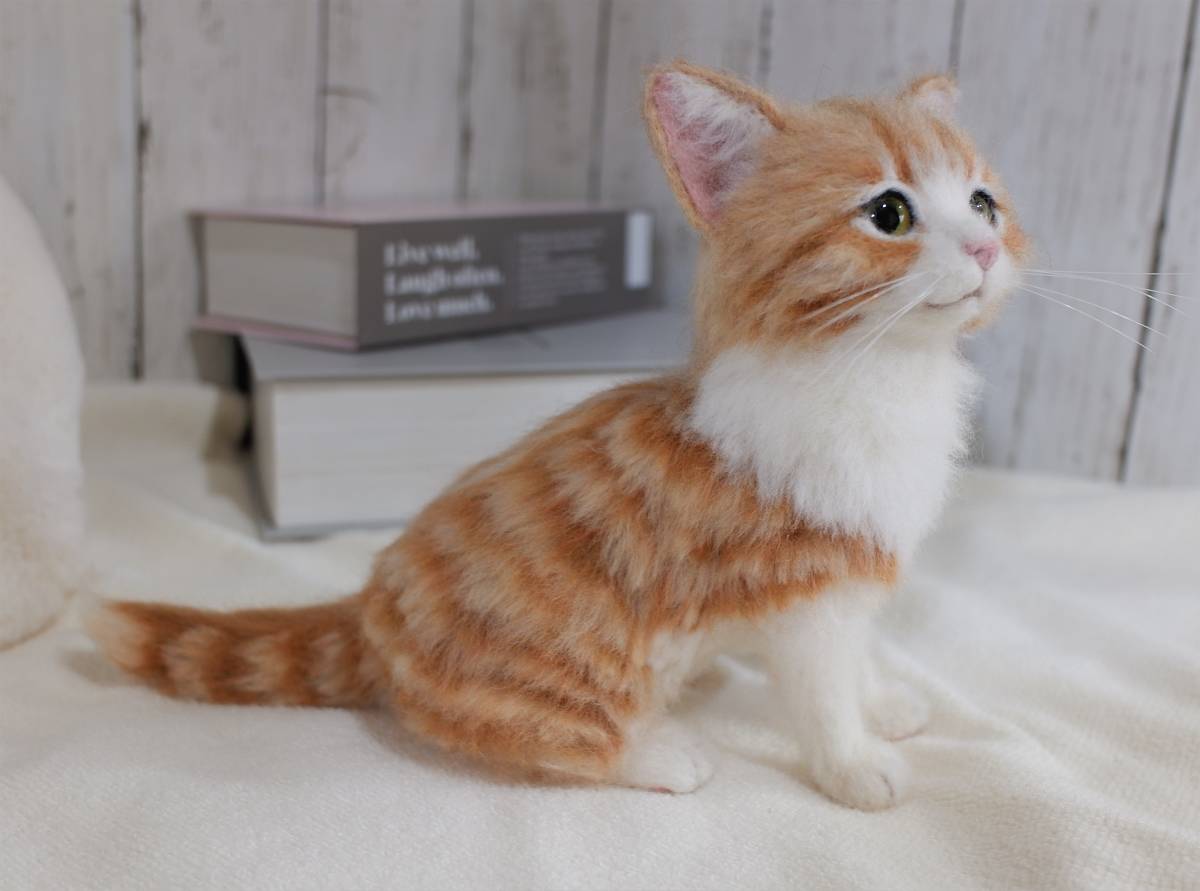 Yahoo!オークション - funwari 羊毛フェルト 茶トラ白 猫 お座り