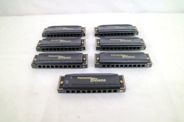  34 PIEDMONT Blues 7点セット HOHNER ハーモニカセット 持ち運び便利 軽量 C D E F G A B♭ 送料590円(ハーモニカ、ブルースハープ)｜売買されたオークション情報、yahooの商品情報をアーカイブ公開 - オ ハーモニカ、ブルースハープ