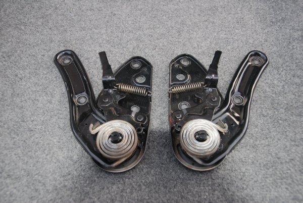 ランクル70系 リアシート リクライニング キット 中古品(トヨタ用