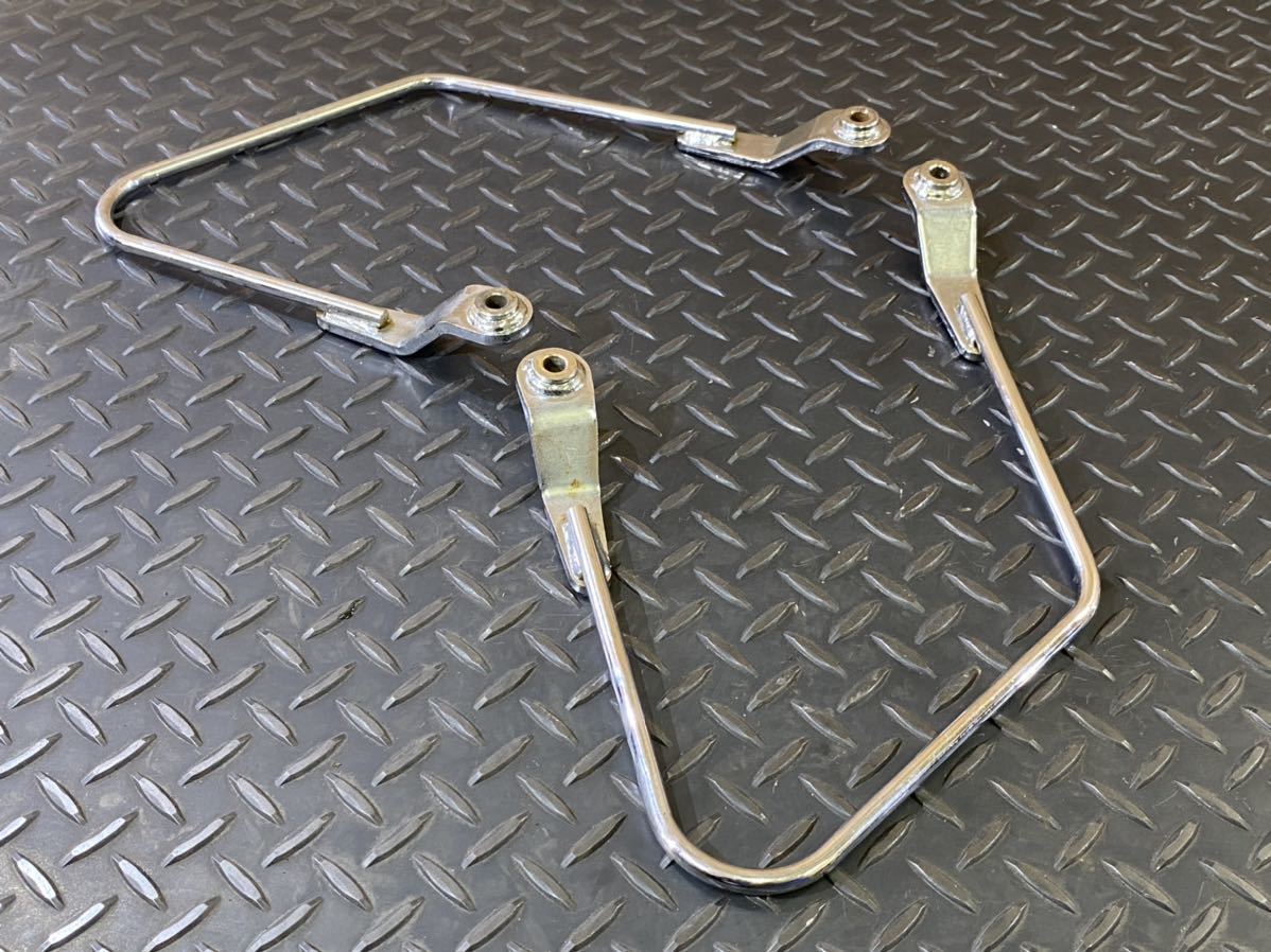 イントルーダークラシック400 VK54A 純正 サドルバッグサポート 左右