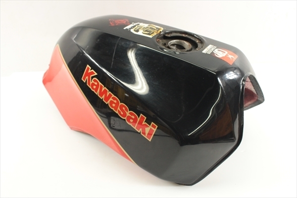 ポイント激増 GPZ750R[16ガソリンタンク]検GPZ900R｝G | ウェビック