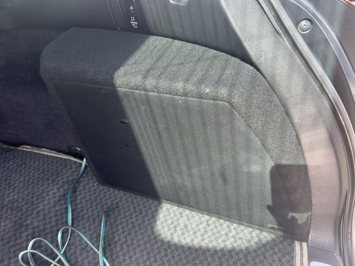 国内在庫 ウーファーボックス 12インチ W406 H346 D441mm ホールf2mm エンクロージャー ベント サブウーファー用 ウーファーbox プレミアム チャコールカーペット ox E12sv Single 12 Vented Carpeted Subwoofer Enclosure Fucoa Cl