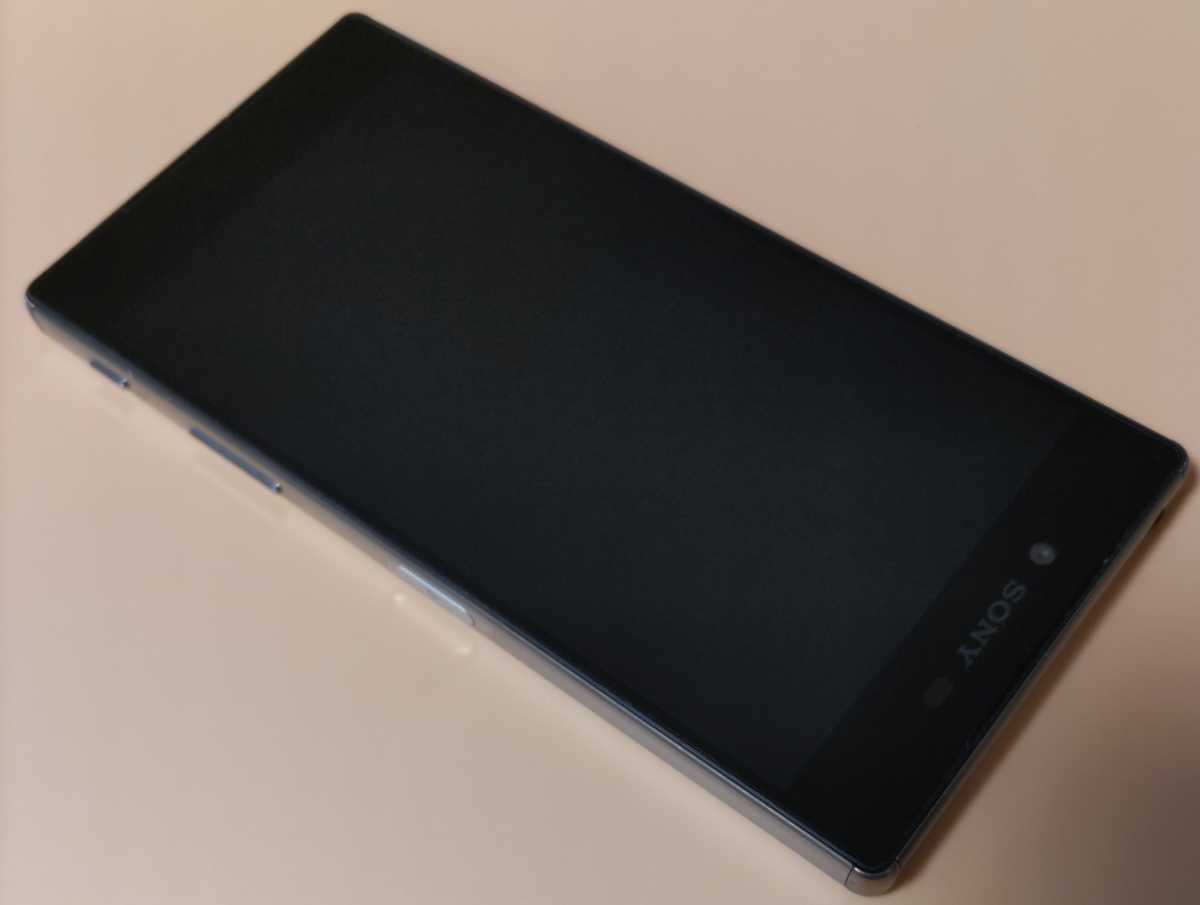 ◇レア機◇ SIMフリー Xperia Z5 Premium クローム SO-03Hドコモ SIM