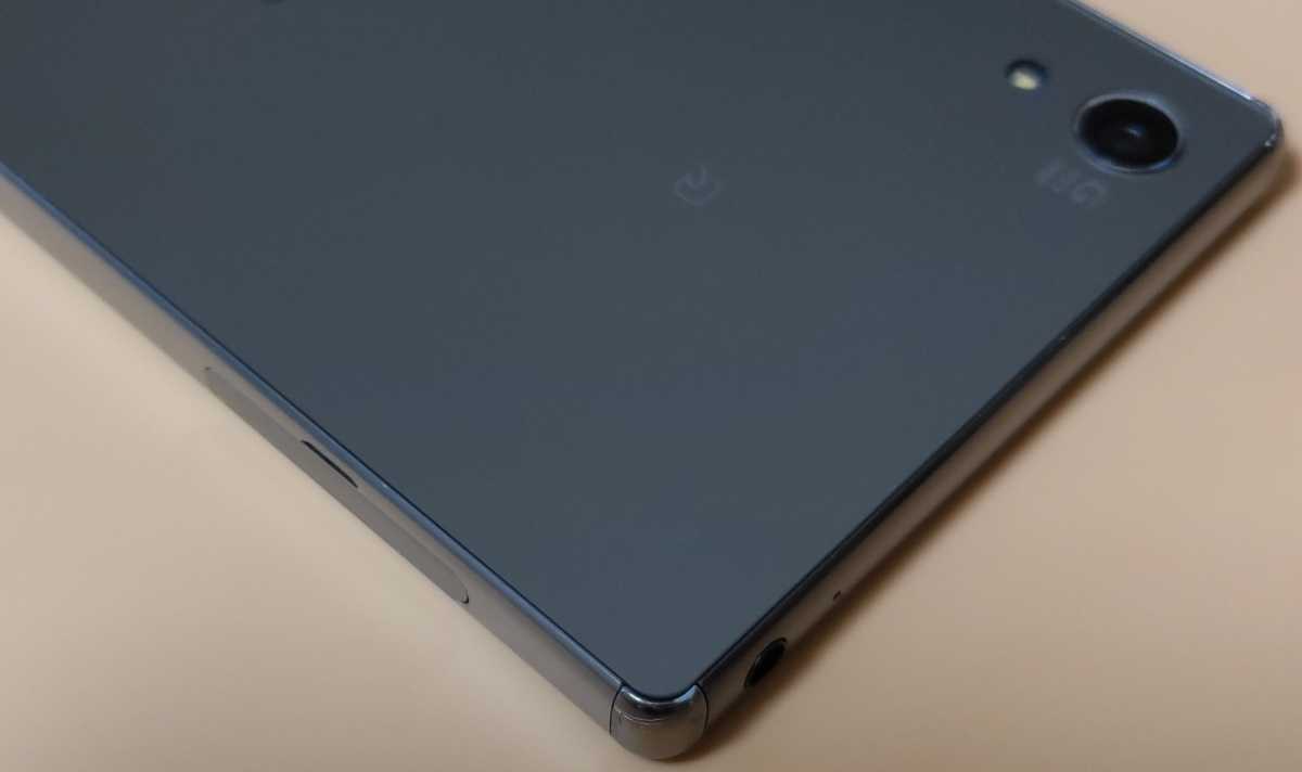 ◇レア機◇ SIMフリー Xperia Z5 Premium クローム SO-03Hドコモ SIM
