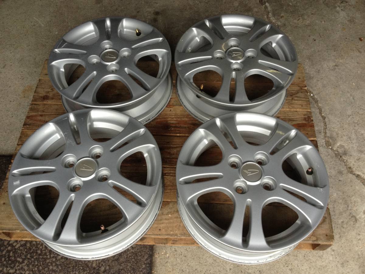 ダイハツ純正　アルミホイール　４本セット！14x4.5J +45 4H-100