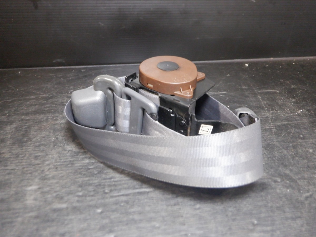 LJ78G ランドクルーザープラド 純正 左 フロント シートベルト 36822/A2