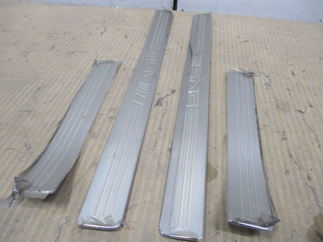 ベンツ Cクラス C63 W204 AMG スカッフプレート AMGプレート