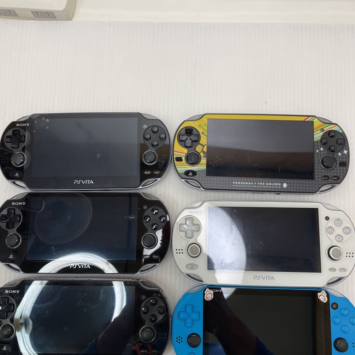 SONY ソニー PS Vita PCH-1000 5台。PCH-2000. 3台。ジャンク品 PS Vita