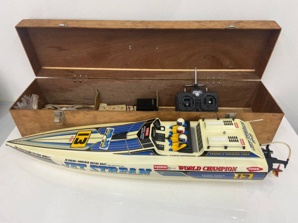現状品】KYOSHO 京商 GP-10 13 10 ENGINE POWERED RACING BOAT THE