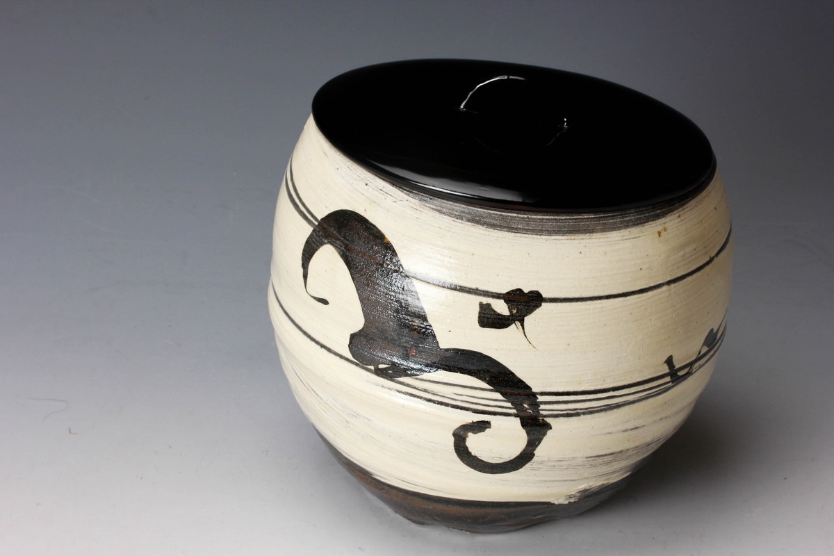 四方桟共箱 漆蓋 椿文水指 ◇昭和の人気陶芸家青葉太陽作 茶道具 本物