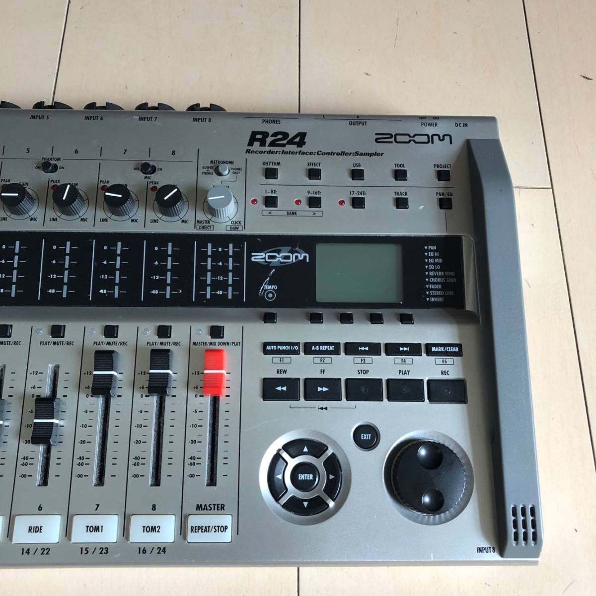 ZOOM R24 マルチトラックレコーダー 動作未確認 ジャンク R24 マルチ