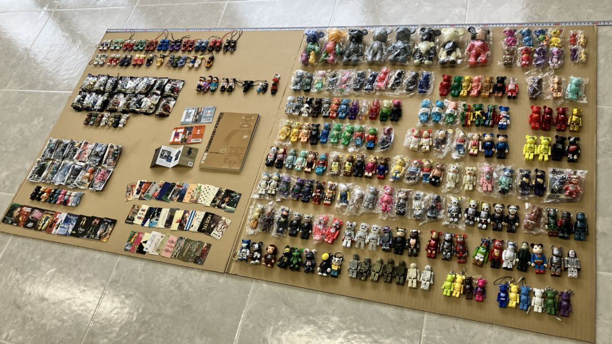 定番人気，新作登場 BE@RBRICK ベアブリック 大量セット ガンダム スターウォーズ コラボ Series フィギュア 再出品(キューブリック、ベアブリック)｜売買されたオークション情報、yahooの商品情報をアーカイブ公開 キューブリック、ベアブリック