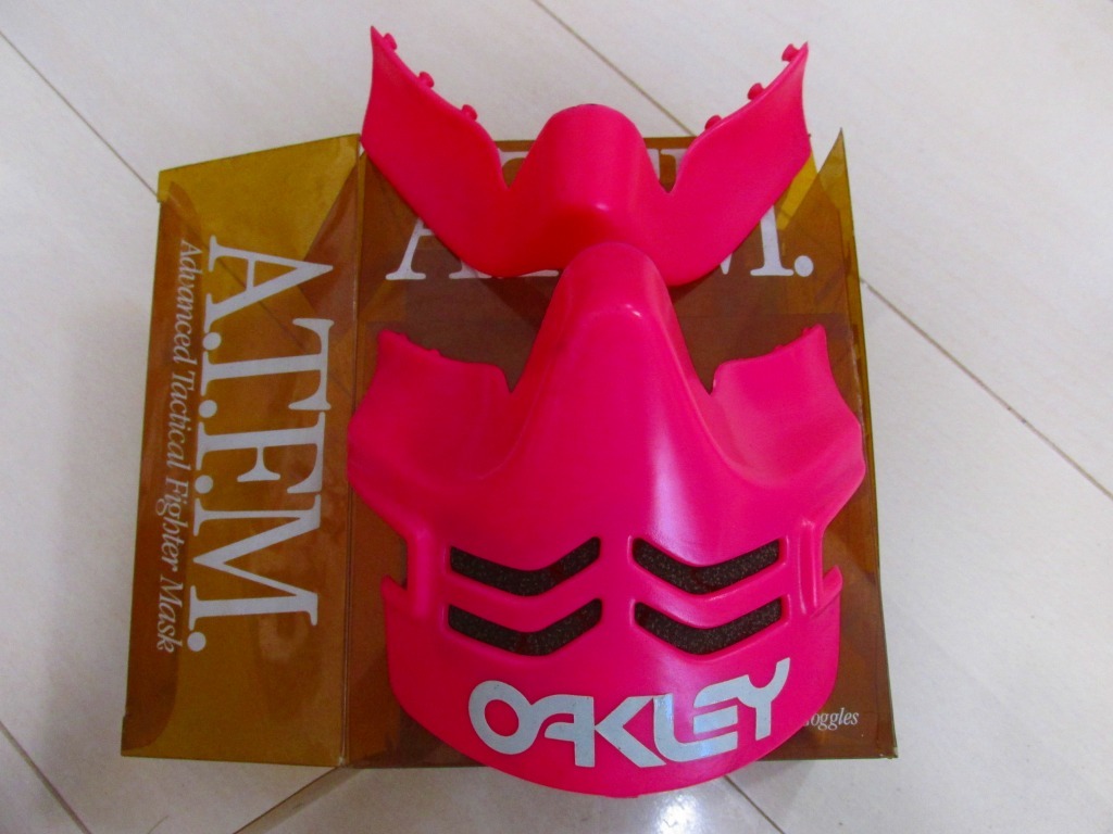 ε【新品】オークリー OAKLEY A.T.F.Mフェイスガード マスク ピンク ビンテージモトクロス VMX オフロード【送料無料】 OAKLEY |オークリー dショッピング A.T.F.Mフェイスマスク 7&frasl;26限定メール便で送料無料 レーシングブーツ
