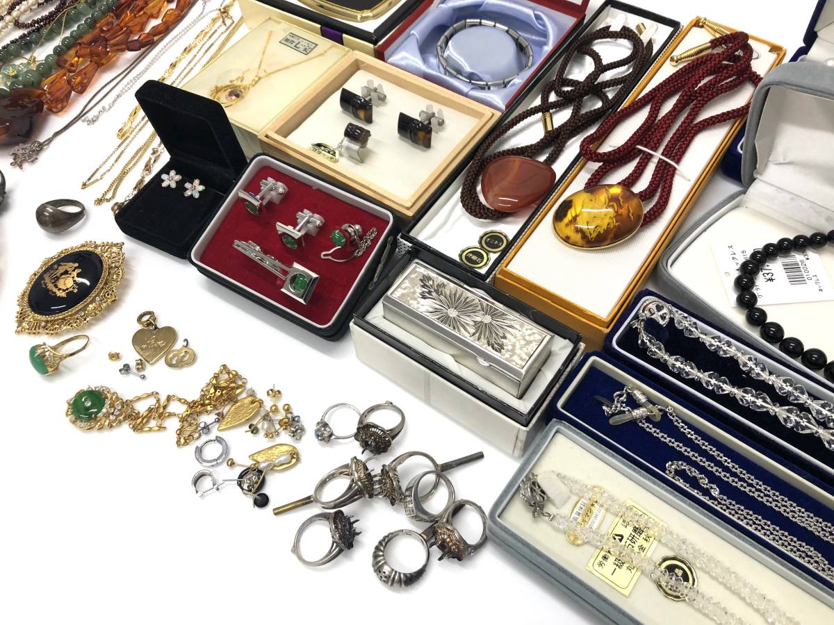 メッキアクセサリー 大量おまとめ ネックレス 指輪 など 約1890g メッキアクセサリー 大量おまとめ ネックレス 指輪 など 約1890g