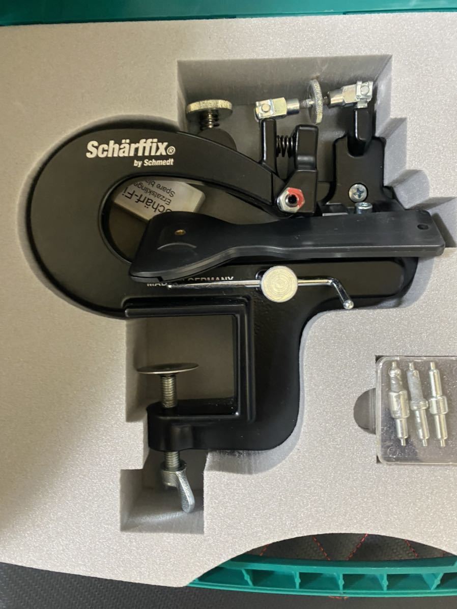 手動革漉き機 シャーフィックス Scharffix レザー 革細工 手動革漉き機 シャーフィックス Scharffix レザー 革細工