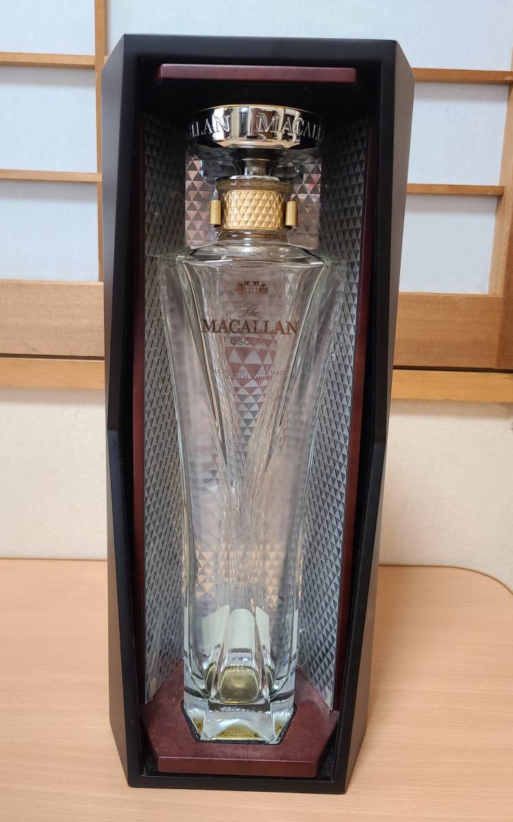 高品質，低価 【空き瓶】THE MACALLAN OSCURO ザ マッカラン