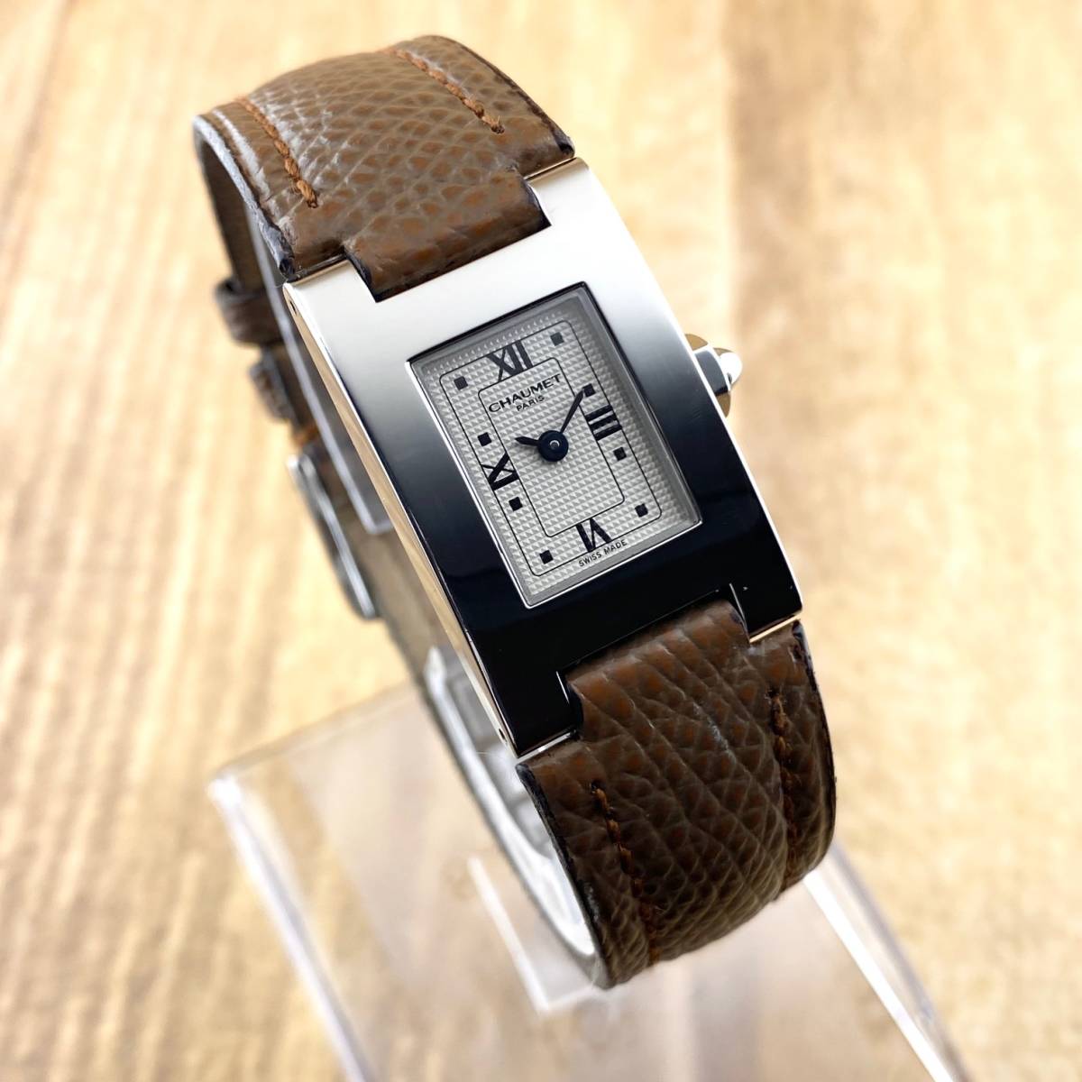 1円箱付】CHAUMET ショーメ 腕時計 レディース ケイシス ホワイト文字 