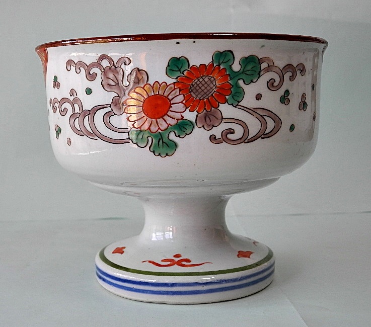 新品，定番人気】 伊万里焼 色絵梅菊花鳥文盃洗