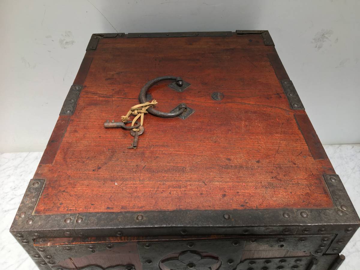 レトロ家具 15☆ 時代箪笥 船箪笥 和箪笥 和家具 隠し小箱 からくり 