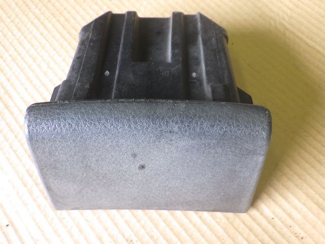 FUSO ファイター、キャンター、灰皿