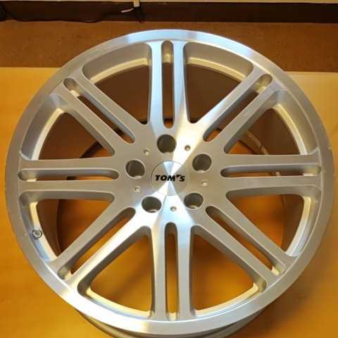 トムスVP8、LEXUS PCD120