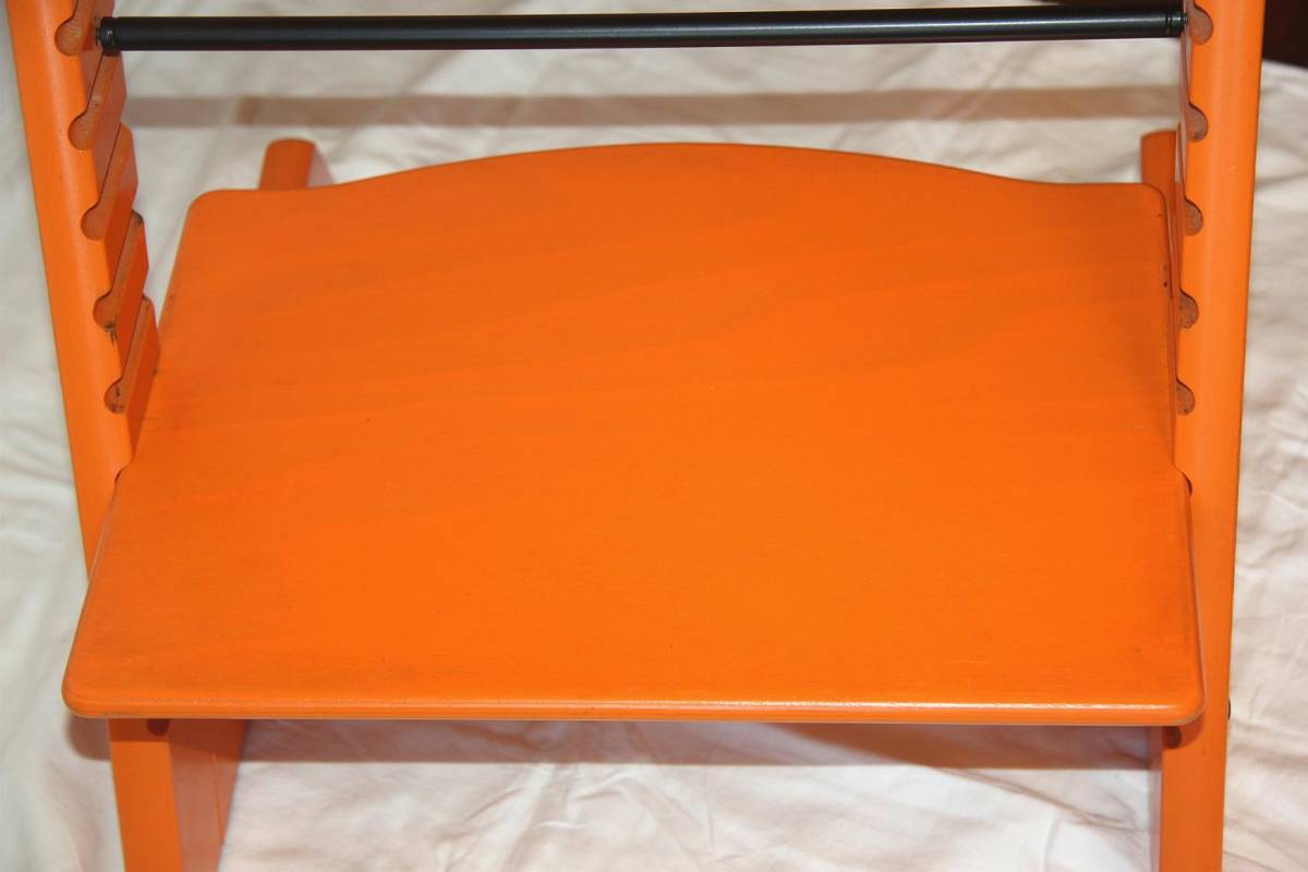 ☆STOKKE TRIPP TRAPP ストッケ トリップトラップ オレンジ 木製ベビー  