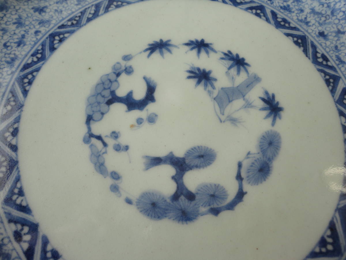 旧家蔵出品：微塵唐草8寸皿 古伊万里 染付 微塵唐草 江戸～明治