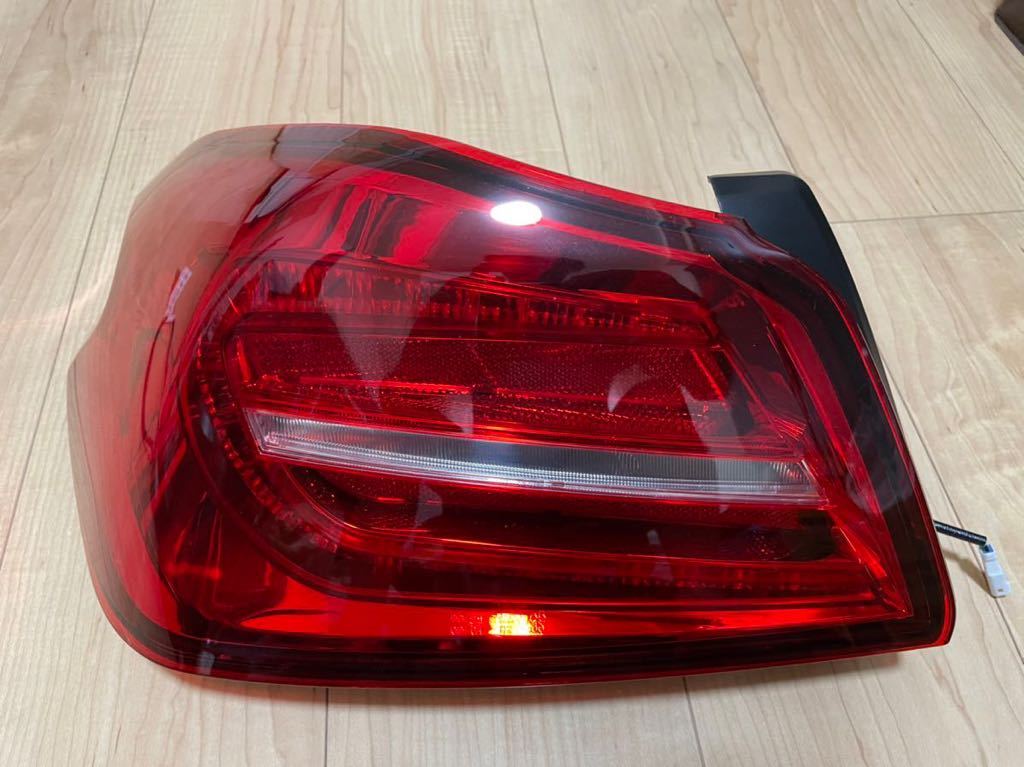 WRX vab vag用　LIBERAL 隼テール レッド WRX STI S4（VAB VAG）用 LIBERAL リベラル ハヤブサ 隼 最終ロットの