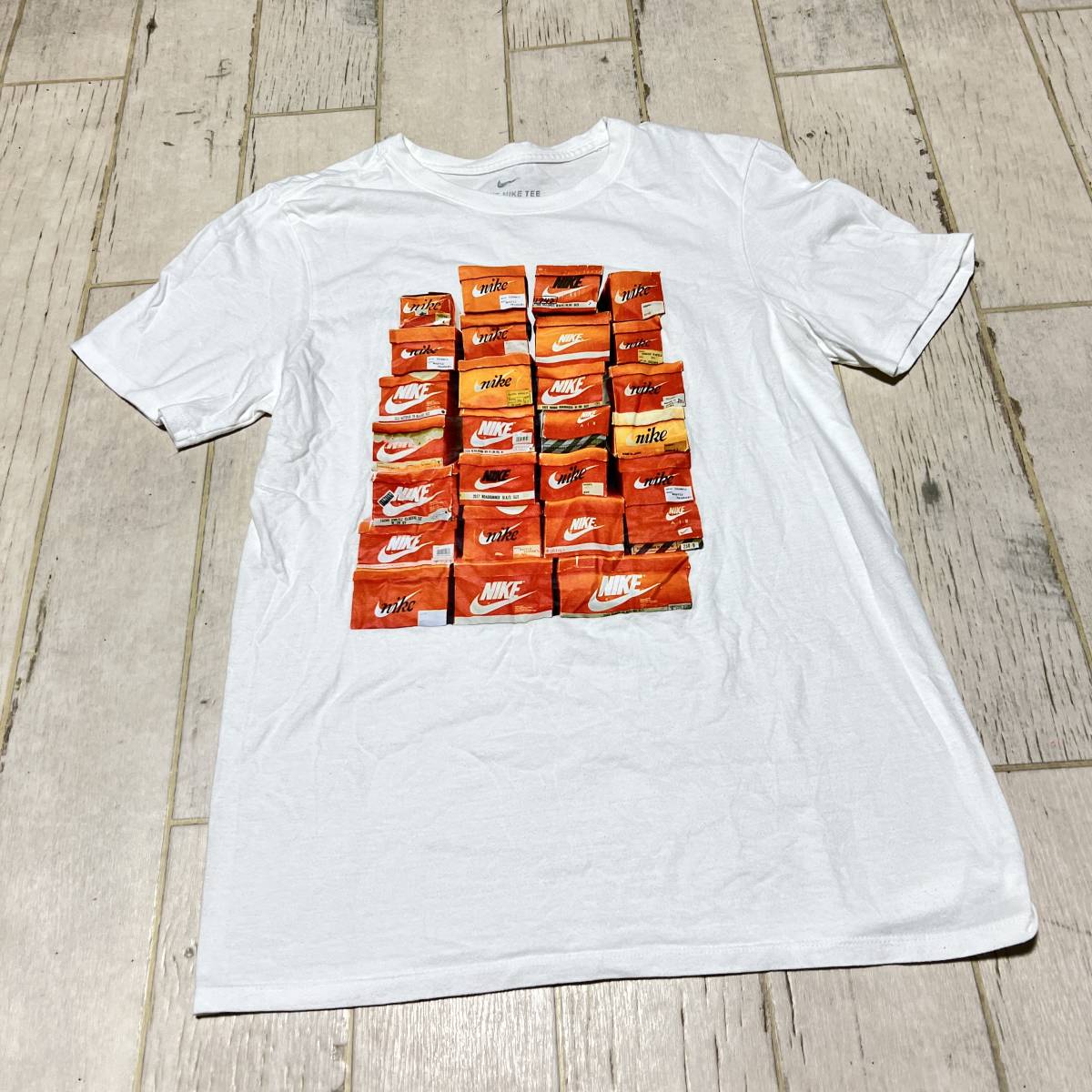 142円 正規品新品未使用品 Nike The Athletic Dept ナイキ 長袖ｔ