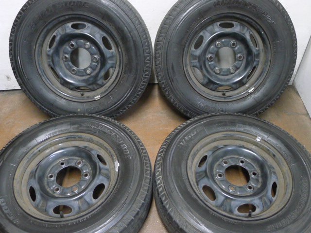 V600 195&frasl;80R15 ブリヂストン BRIDGESTONE 103&frasl;101L 107&frasl;105L LT 195／80r15の通販 v600 キャラバン NV350 スチール 純正 PCD139.7 NV350キャラバン 0