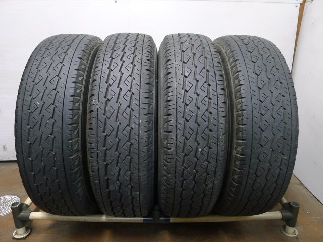 V600 195&frasl;80R15 ブリヂストン BRIDGESTONE 103&frasl;101L 107&frasl;105L LT 195／80r15の通販 v600 キャラバン NV350 スチール 純正 PCD139.7 NV350キャラバン 0