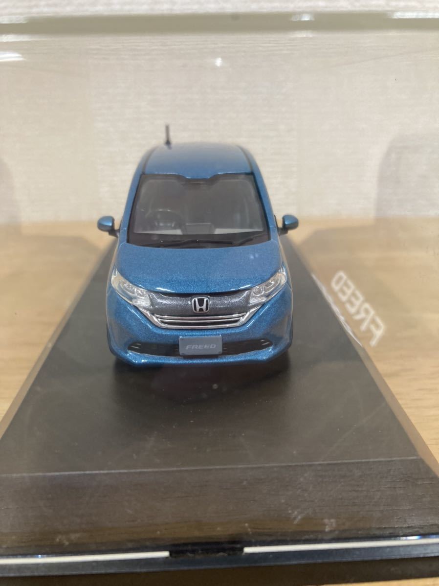 ホンダ カラーサンプル フリード フリードカラーサンプル ミニカー