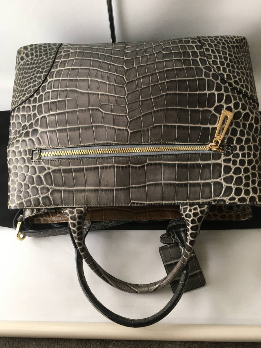 美品 COCOCELUX GOLD ココセリュックスゴールド レザー トート バッグ 美品 COCOCELUX GOLD ココセリュックスゴールド レザー トート バッグ