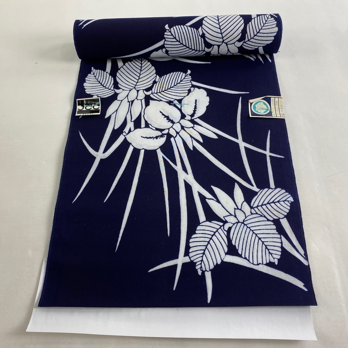 最安値，HOT 反物 優品 小紋 草花 濃紺 綿(その他)｜売買されたオークション情報、yahooの商品情報をアーカイブ公開 - オークファン その他