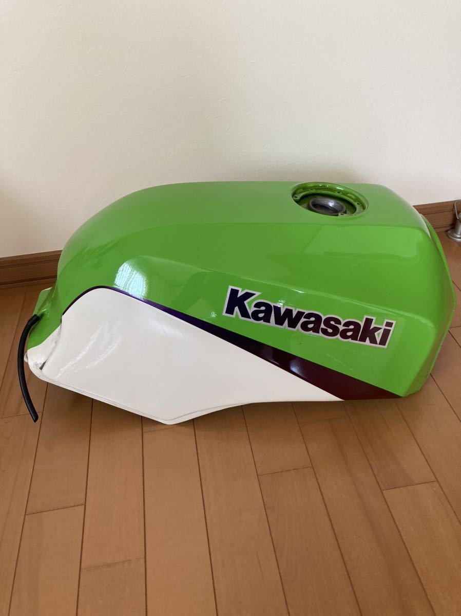 ☆GPZ900R 純正ライムグリーン ガソリンタンク(カワサキ用)｜売買され