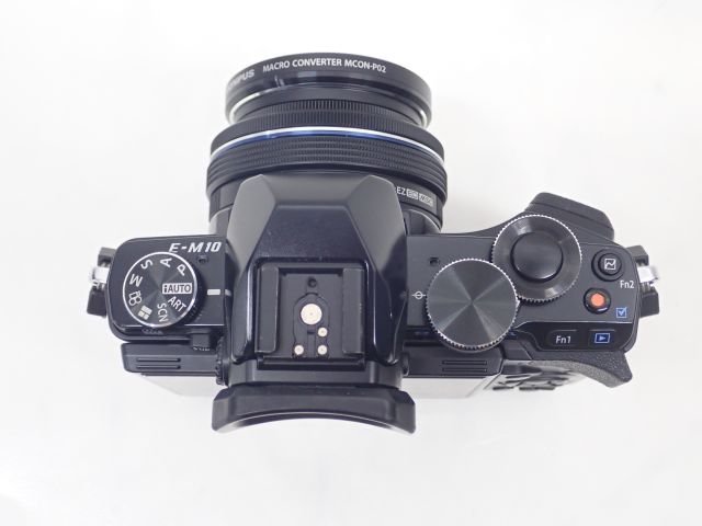 ◇ オリンパス OLYMPUS OM-D E-M10 ミラーレス一眼カメラ ボディ
