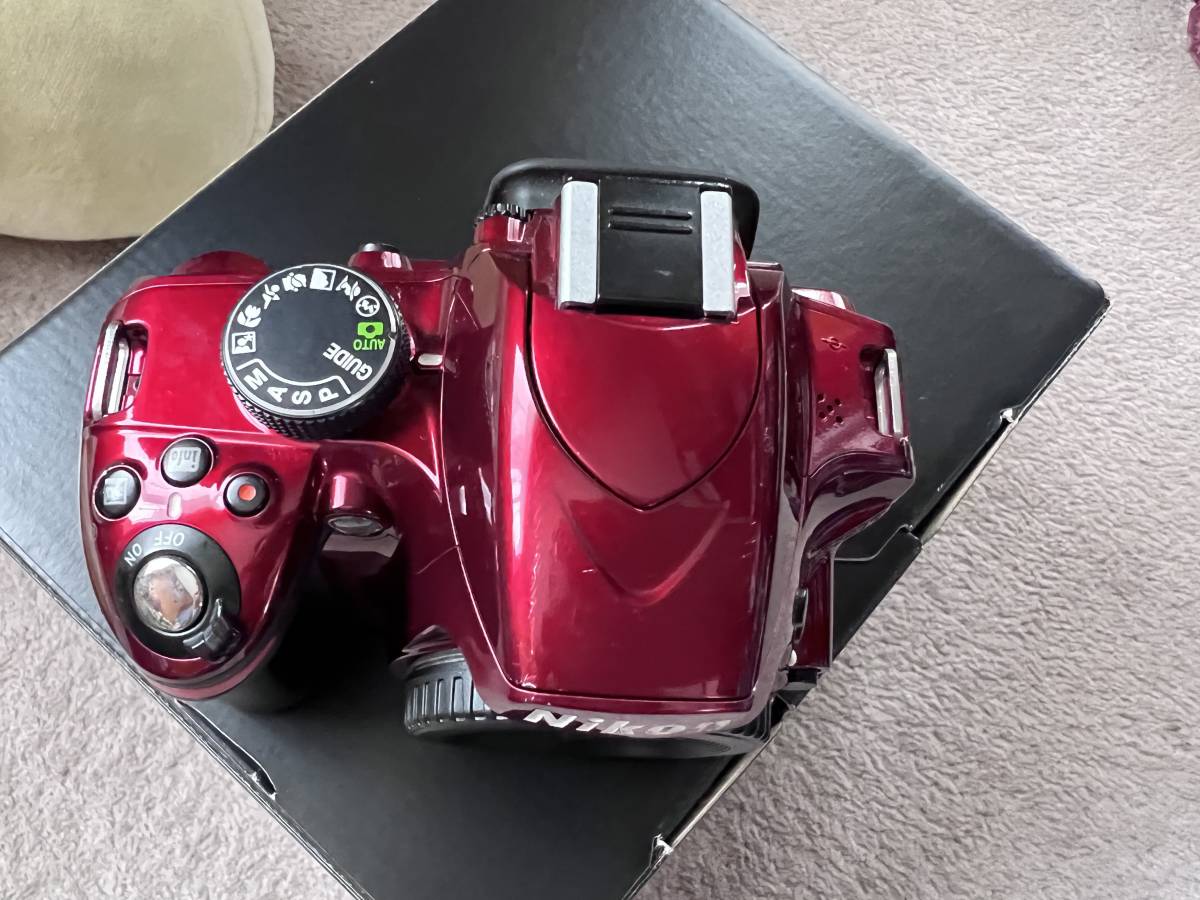 ニコン　D3200 ボディのみ 1個 Nikon D3200 | レッドの出品 D3200ボディ ONE SCENE（ワンシーン