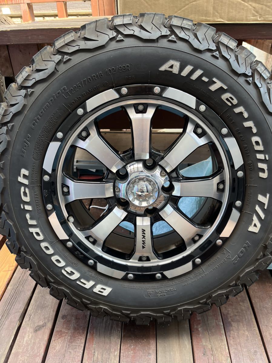 MKW MK-46 16x7.0J 114.3 BFグッドリッチオールテレーン 225/70R16