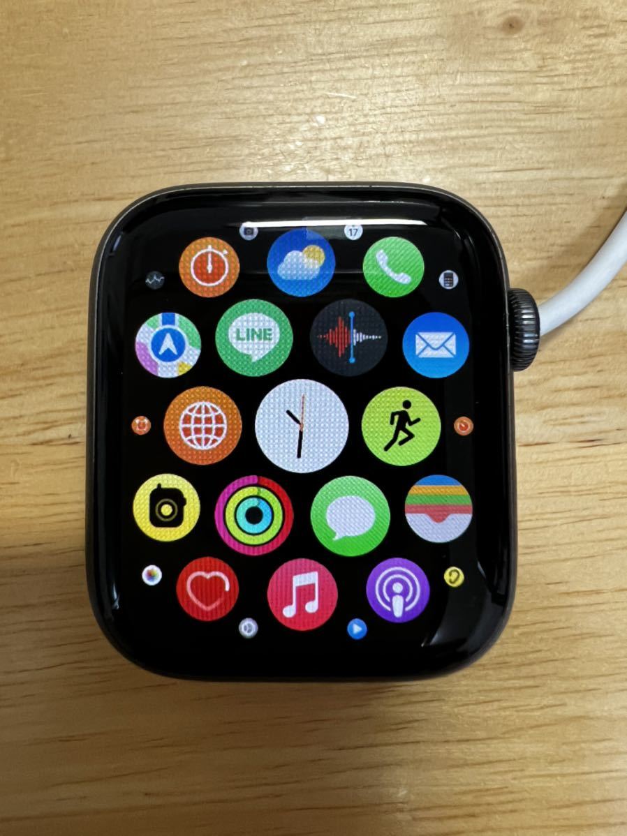 Apple Watch Series 4(44mm/GPSモデル) NIKEモデル : Apple Watch 