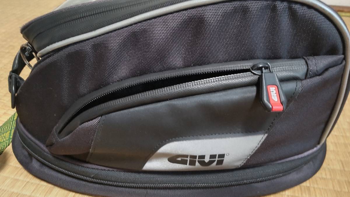 GIVIタンクバック CBR250RR用アタッチメント | タンクバッグ GIVI(ジビ 